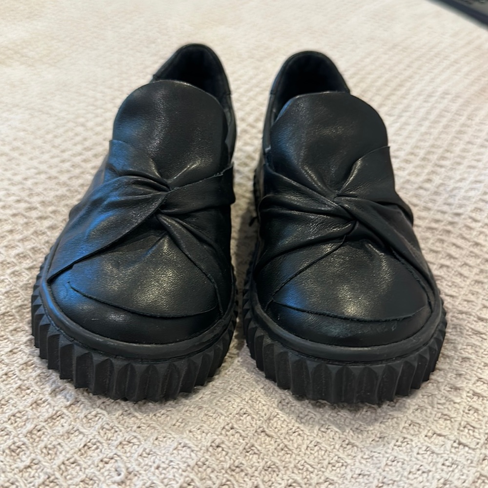 Naturino toddler shoe
